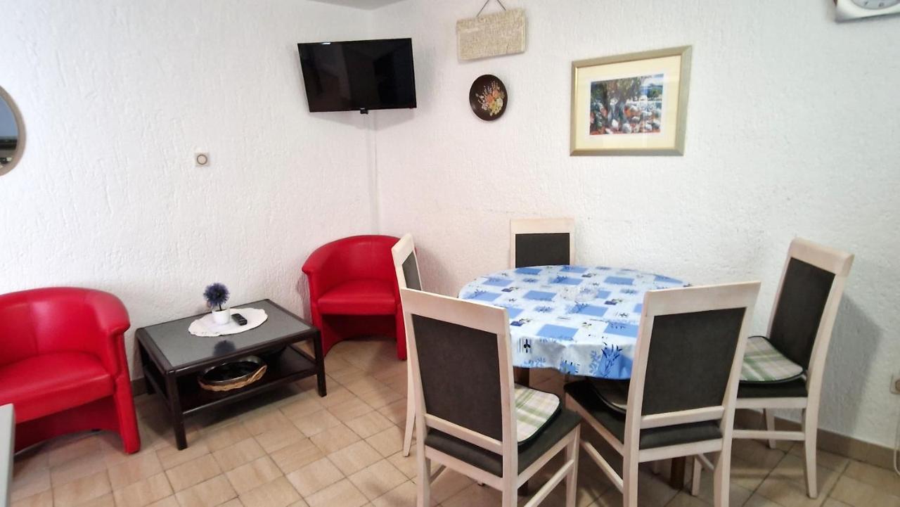 Apartments Miklic Krk Town Zewnętrze zdjęcie